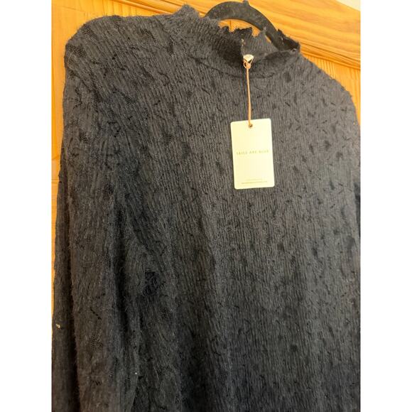 Skies are Blue NWT Black Sweater See Through Jagged Collar Trendy Chic Sz MED - Picture 6 of 6